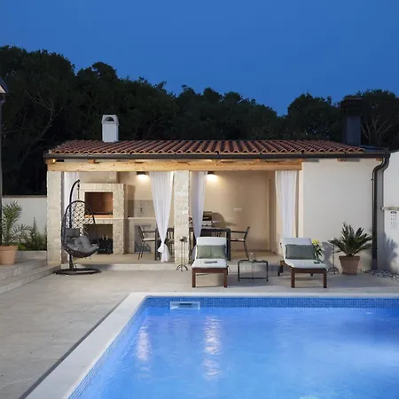 Ridollin By Interhome